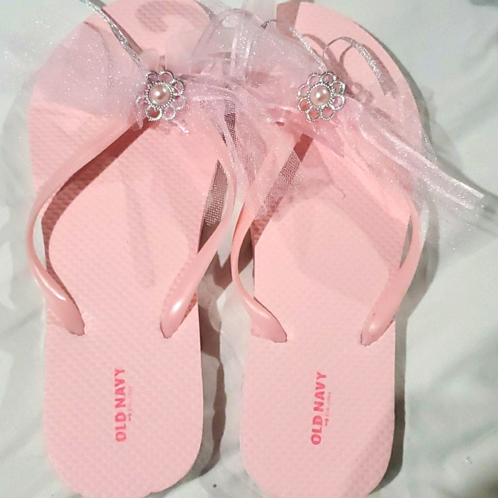 NWOT embellished Old Navy sandal